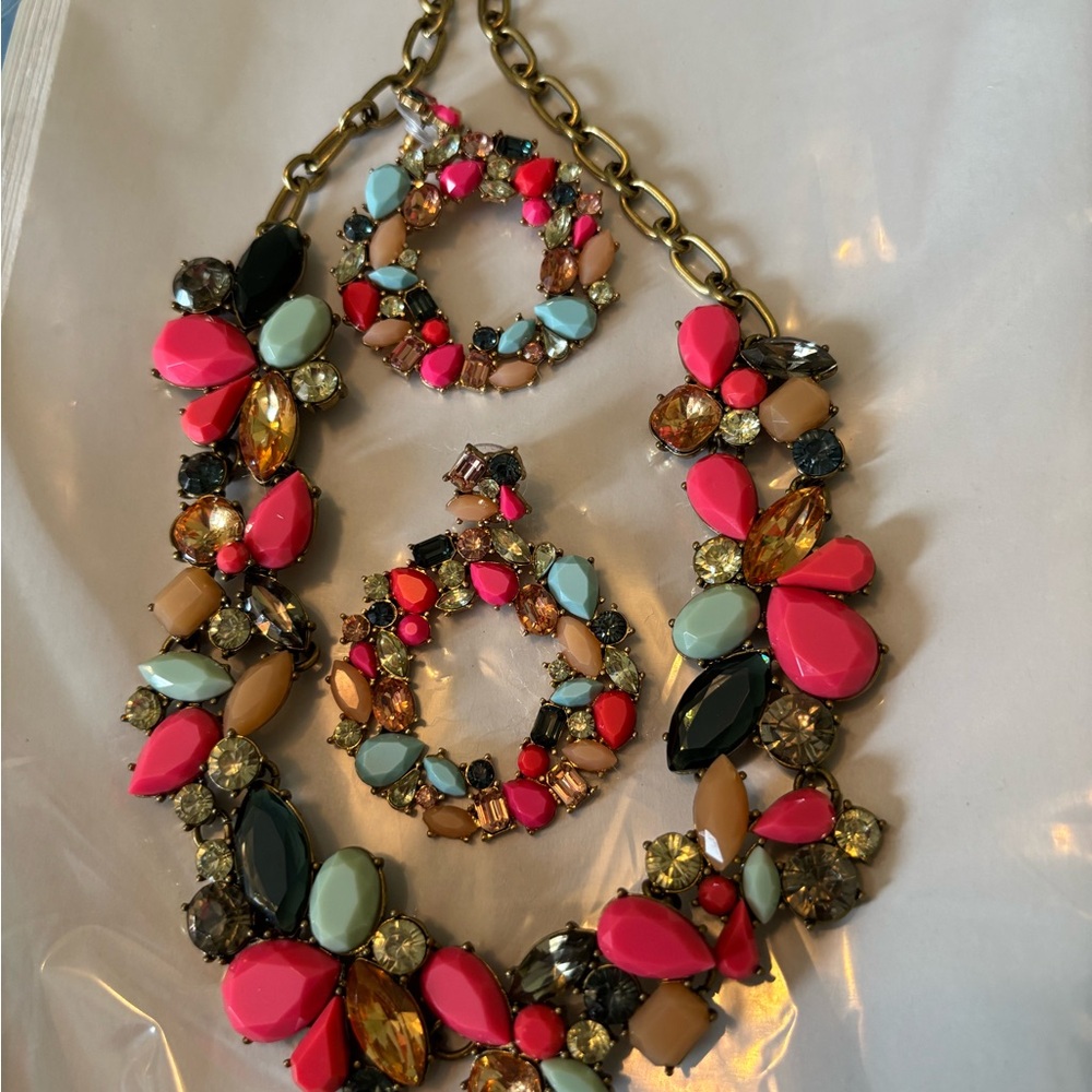 Multicolor Gemstone Statement Necklace and Earrings Set - Pink Accent